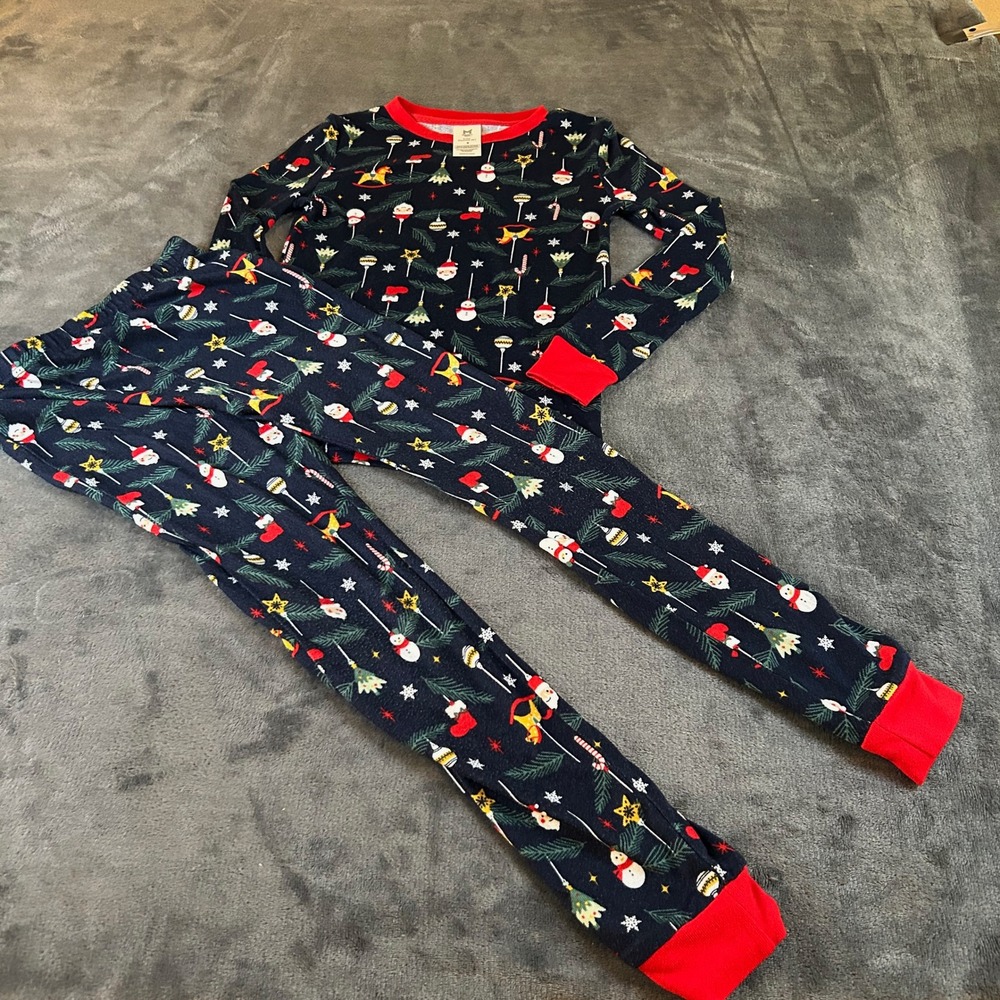 Members Mark Christmas Pajamas Set Holiday Print Snug Fit Blue Kids Size 8